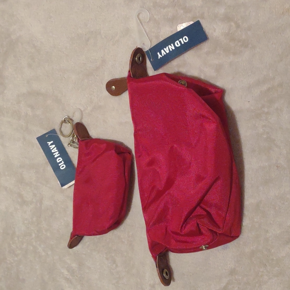 Old navy small red travel bag set